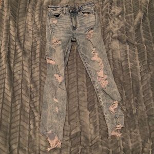 AE HIGH WAISTED JEANS